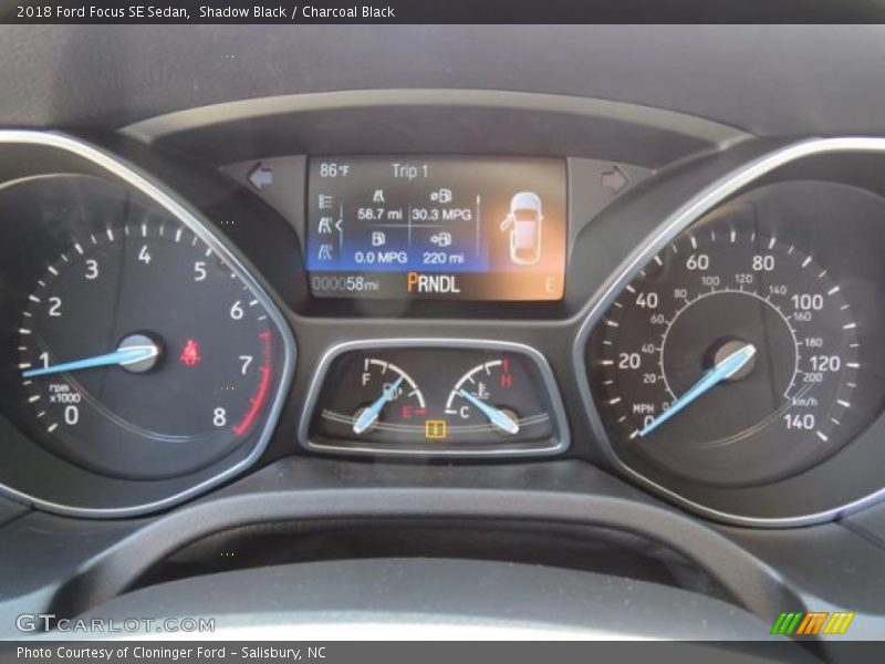Shadow Black / Charcoal Black 2018 Ford Focus SE Sedan