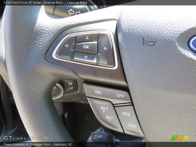 Shadow Black / Charcoal Black 2018 Ford Focus SE Sedan