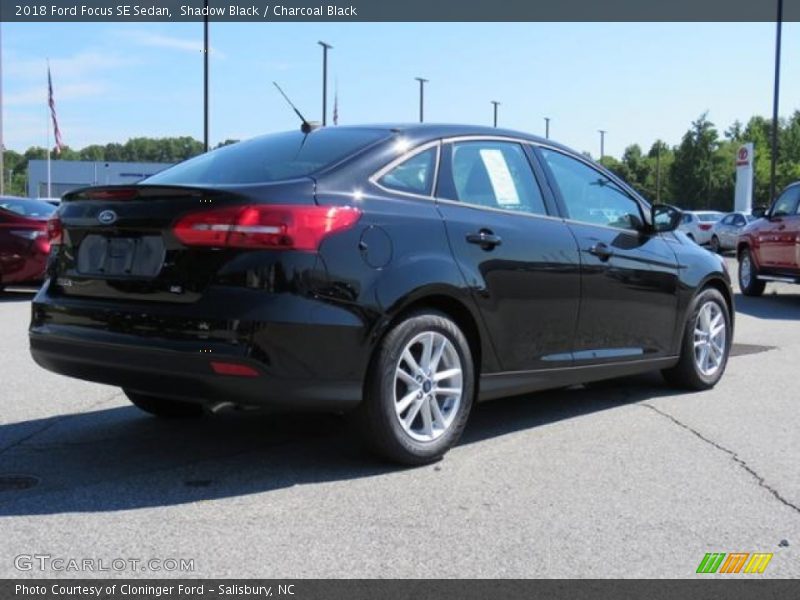 Shadow Black / Charcoal Black 2018 Ford Focus SE Sedan