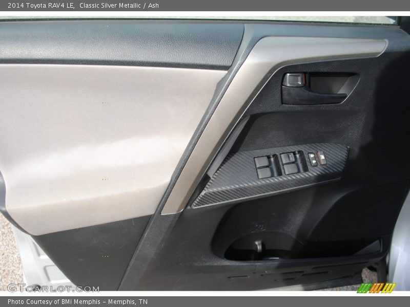 Classic Silver Metallic / Ash 2014 Toyota RAV4 LE