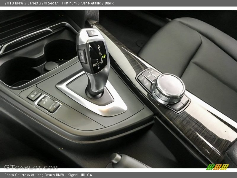 Platinum Silver Metallic / Black 2018 BMW 3 Series 320i Sedan