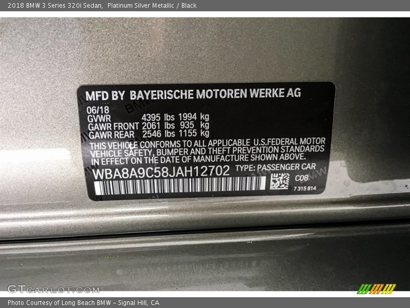 Platinum Silver Metallic / Black 2018 BMW 3 Series 320i Sedan