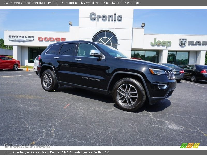 Diamond Black Crystal Pearl / Black/Light Frost Beige 2017 Jeep Grand Cherokee Limited