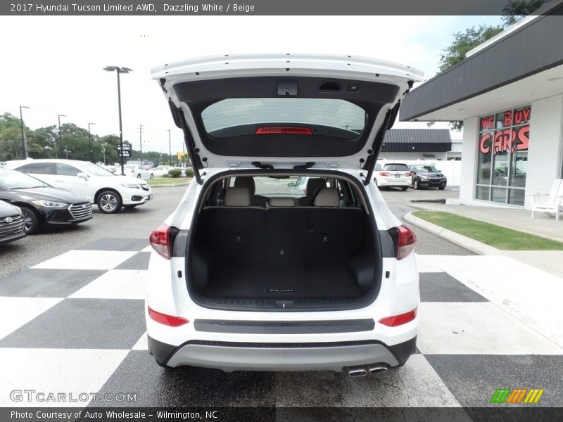 Dazzling White / Beige 2017 Hyundai Tucson Limited AWD