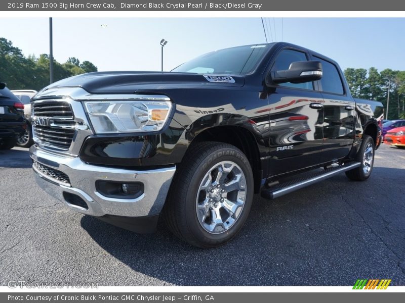 Diamond Black Crystal Pearl / Black/Diesel Gray 2019 Ram 1500 Big Horn Crew Cab