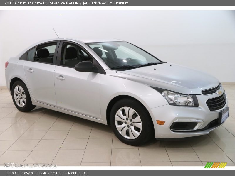Silver Ice Metallic / Jet Black/Medium Titanium 2015 Chevrolet Cruze LS