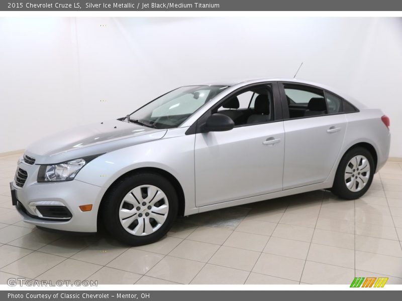 Silver Ice Metallic / Jet Black/Medium Titanium 2015 Chevrolet Cruze LS