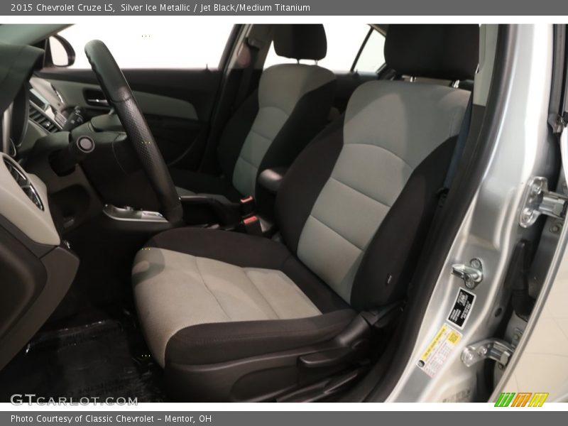 Silver Ice Metallic / Jet Black/Medium Titanium 2015 Chevrolet Cruze LS