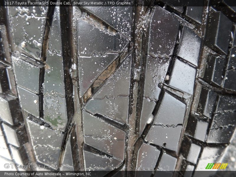 Silver Sky Metallic / TRD Graphite 2017 Toyota Tacoma SR5 Double Cab