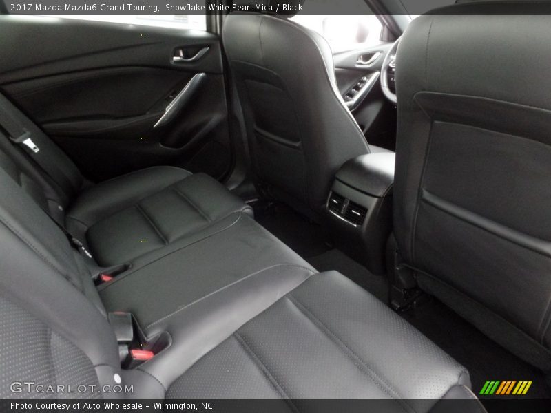 Snowflake White Pearl Mica / Black 2017 Mazda Mazda6 Grand Touring