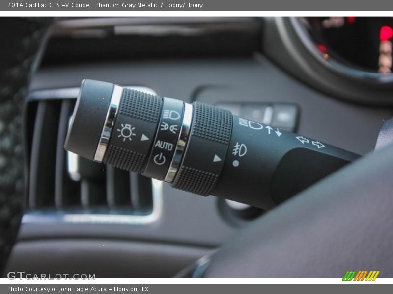 Controls of 2014 CTS -V Coupe