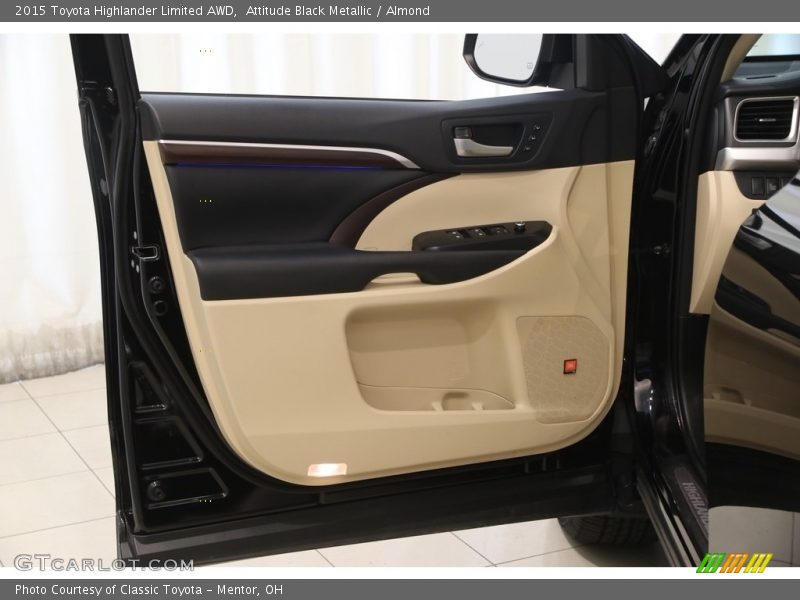 Attitude Black Metallic / Almond 2015 Toyota Highlander Limited AWD