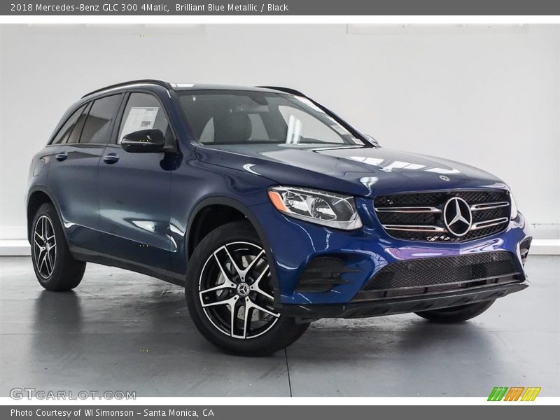 Front 3/4 View of 2018 GLC 300 4Matic