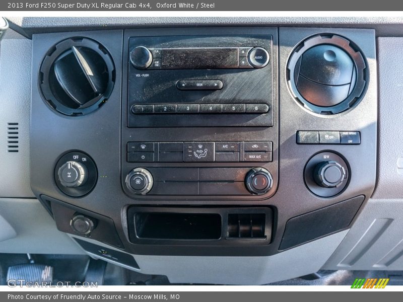 Oxford White / Steel 2013 Ford F250 Super Duty XL Regular Cab 4x4