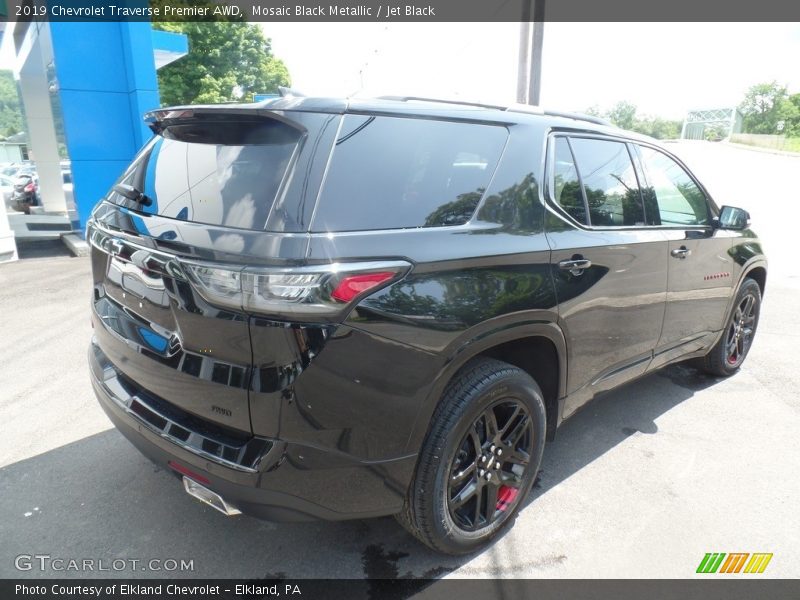 Mosaic Black Metallic / Jet Black 2019 Chevrolet Traverse Premier AWD