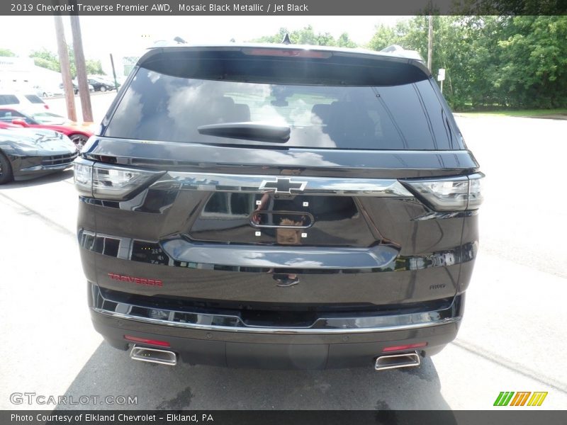 Mosaic Black Metallic / Jet Black 2019 Chevrolet Traverse Premier AWD