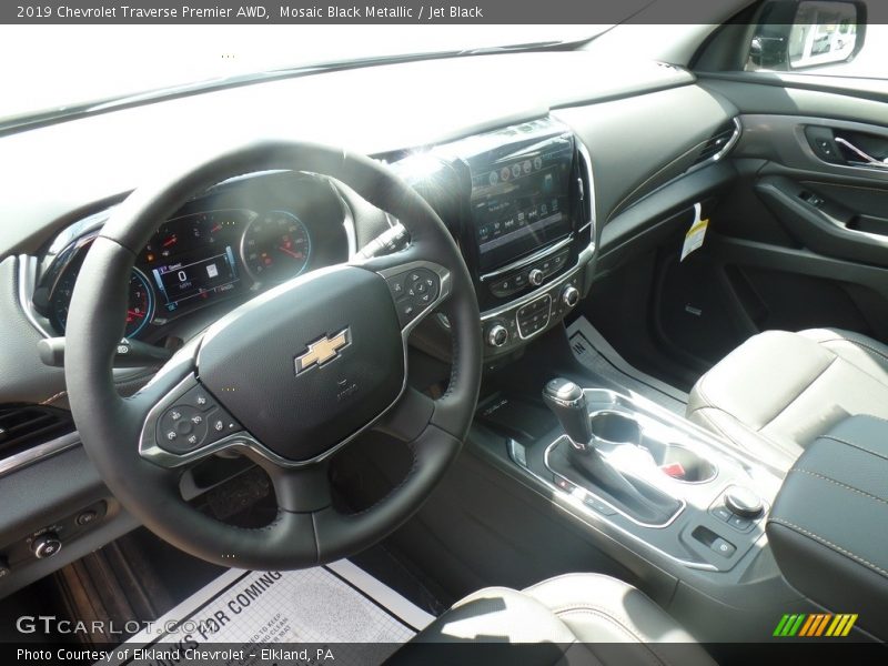 Mosaic Black Metallic / Jet Black 2019 Chevrolet Traverse Premier AWD