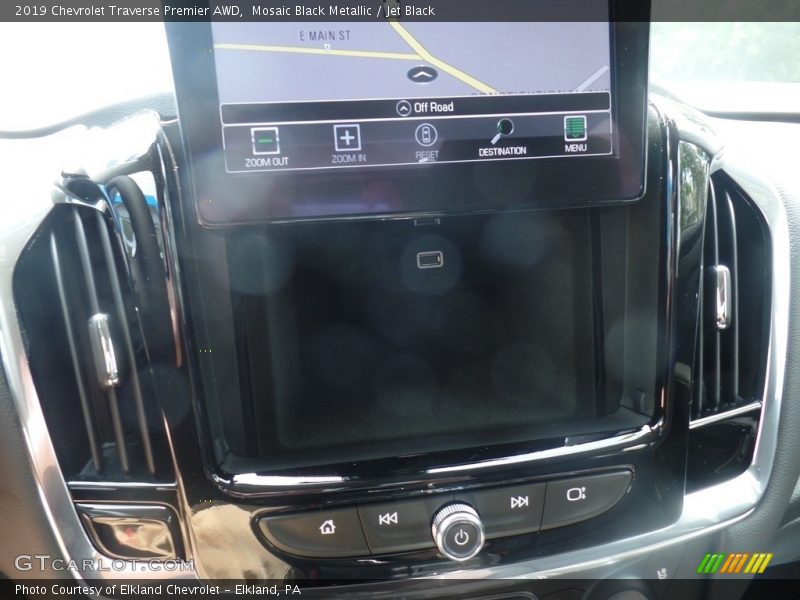 Mosaic Black Metallic / Jet Black 2019 Chevrolet Traverse Premier AWD