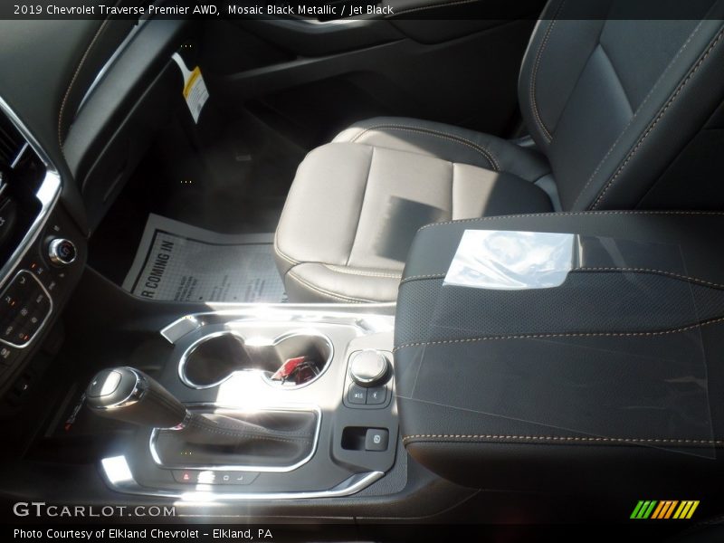 Mosaic Black Metallic / Jet Black 2019 Chevrolet Traverse Premier AWD