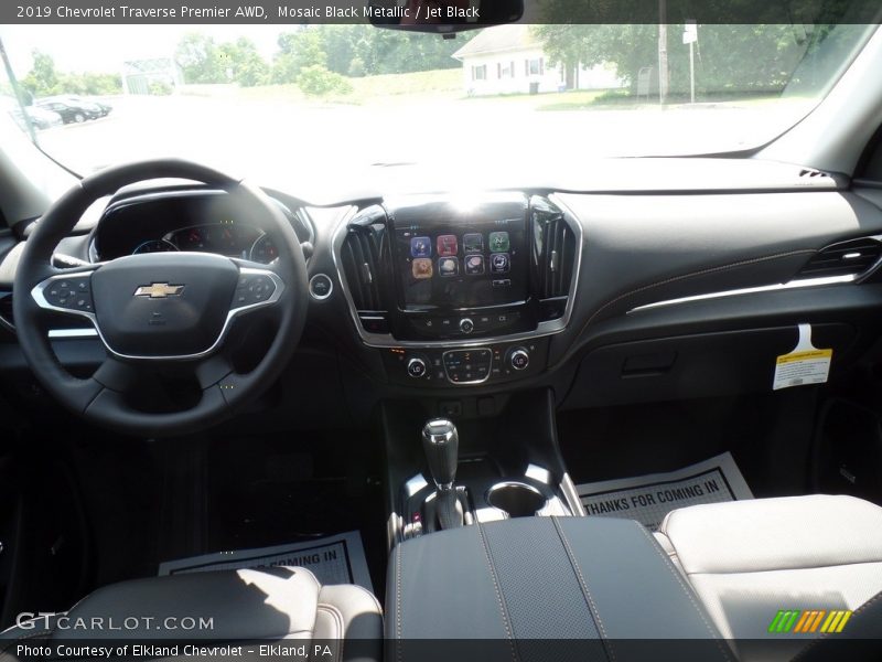 Mosaic Black Metallic / Jet Black 2019 Chevrolet Traverse Premier AWD