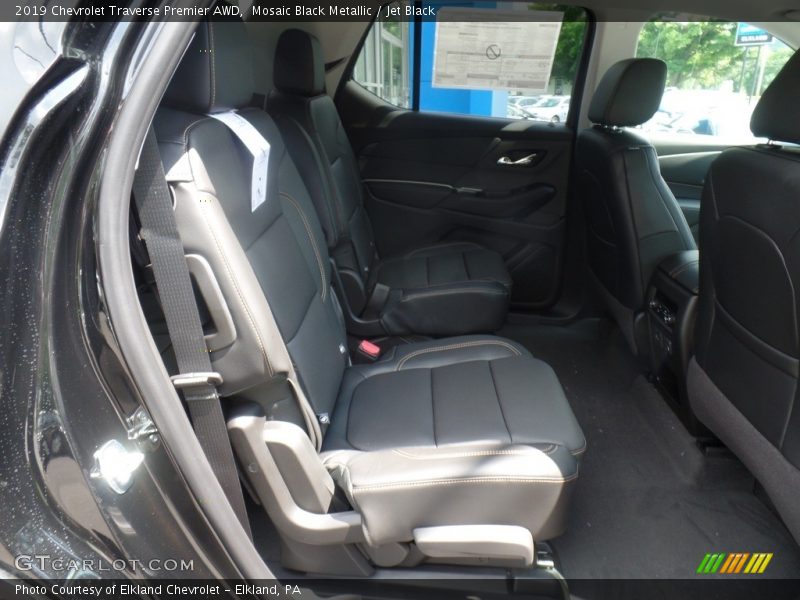 Mosaic Black Metallic / Jet Black 2019 Chevrolet Traverse Premier AWD