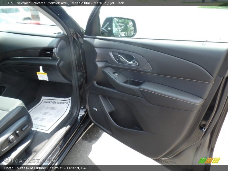 Mosaic Black Metallic / Jet Black 2019 Chevrolet Traverse Premier AWD