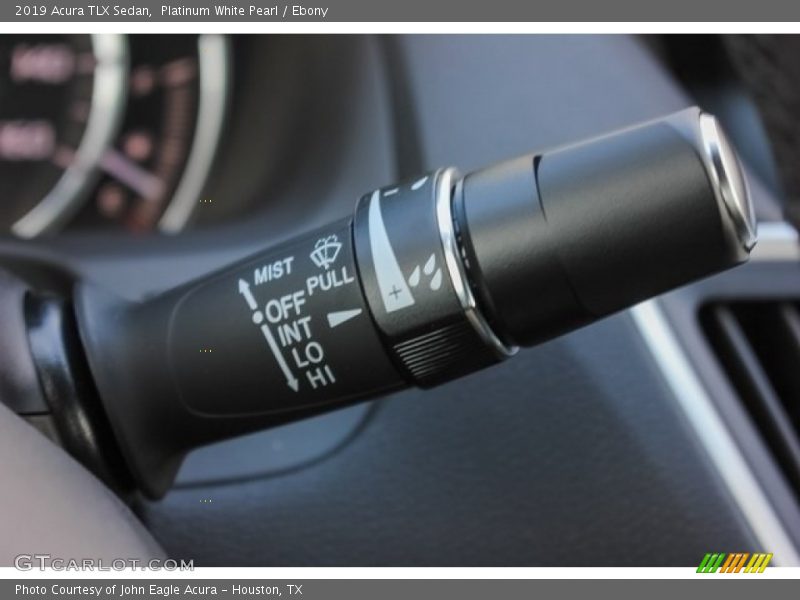 Platinum White Pearl / Ebony 2019 Acura TLX Sedan