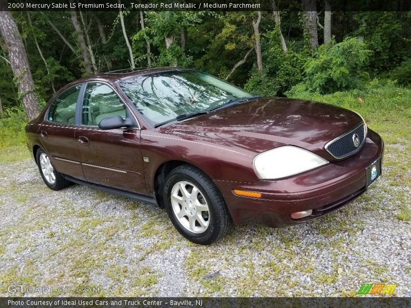 Toreador Red Metallic / Medium Parchment 2000 Mercury Sable LS Premium Sedan