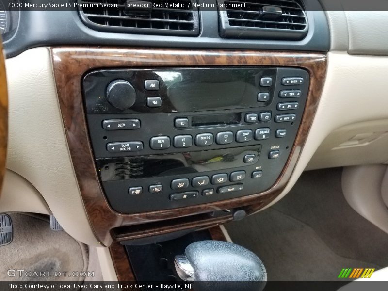 Toreador Red Metallic / Medium Parchment 2000 Mercury Sable LS Premium Sedan