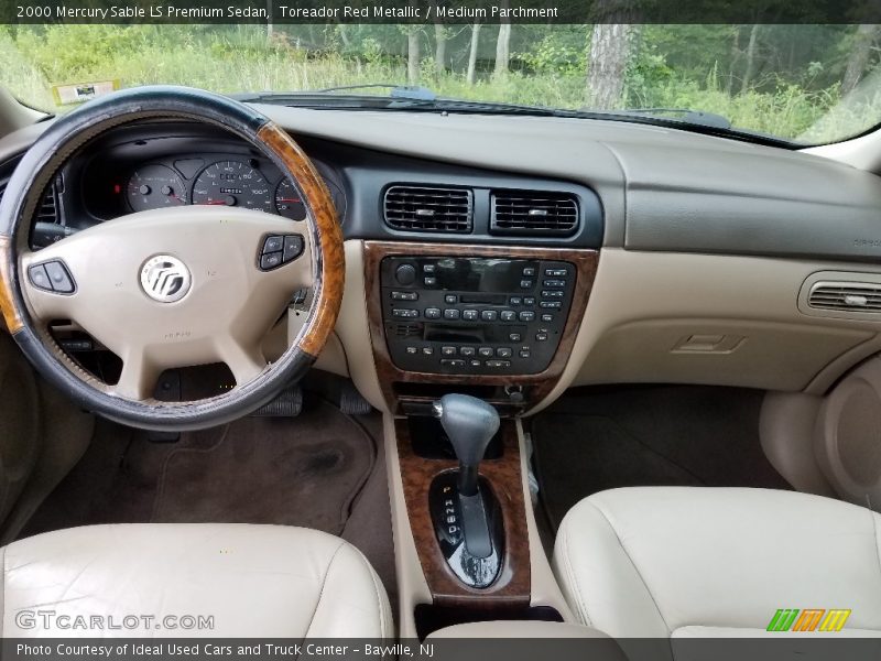 Toreador Red Metallic / Medium Parchment 2000 Mercury Sable LS Premium Sedan