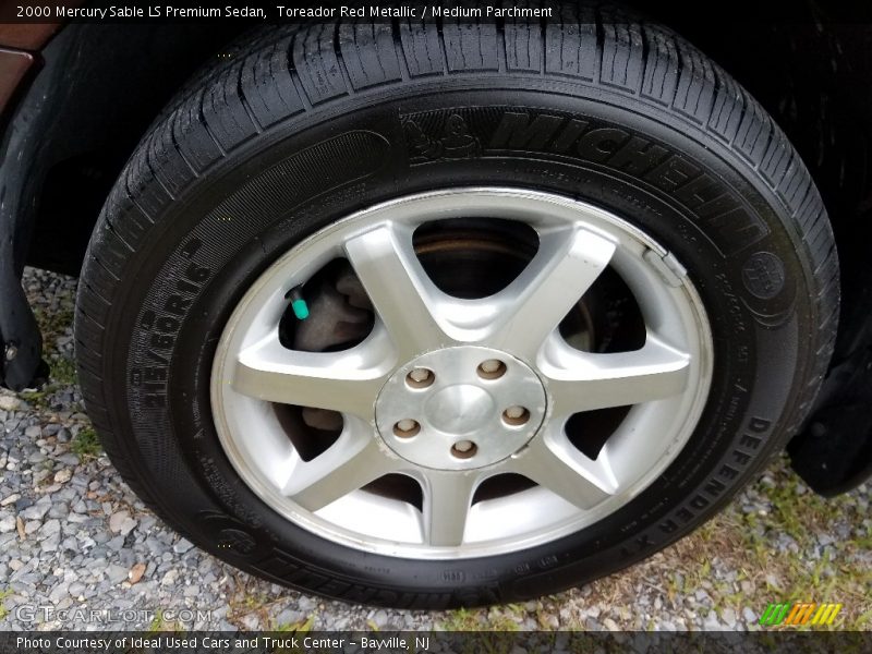 Toreador Red Metallic / Medium Parchment 2000 Mercury Sable LS Premium Sedan