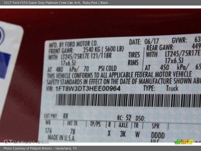 Ruby Red / Black 2017 Ford F350 Super Duty Platinum Crew Cab 4x4