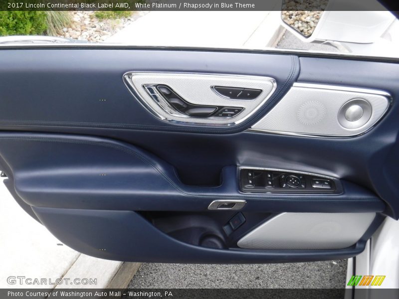 Door Panel of 2017 Continental Black Label AWD