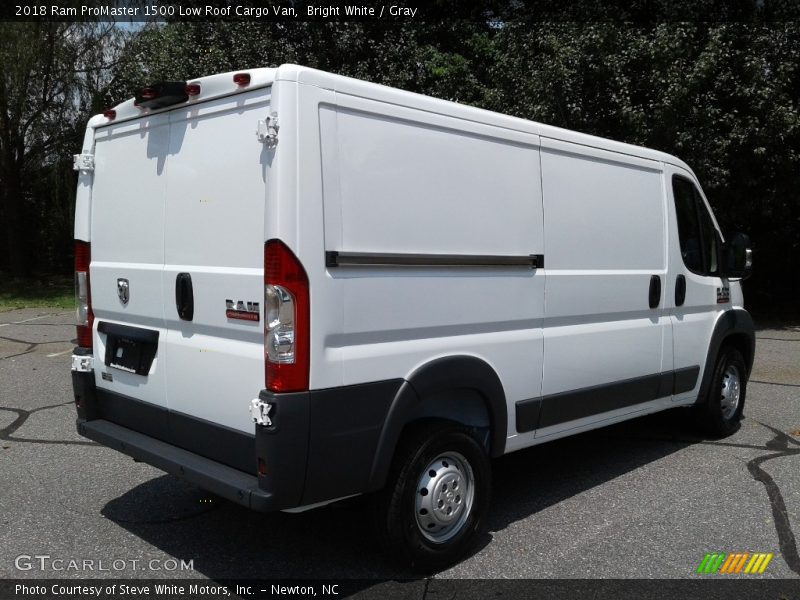 Bright White / Gray 2018 Ram ProMaster 1500 Low Roof Cargo Van