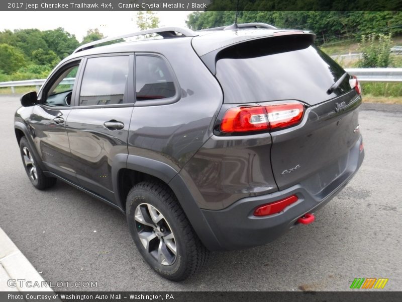 Granite Crystal Metallic / Black 2017 Jeep Cherokee Trailhawk 4x4