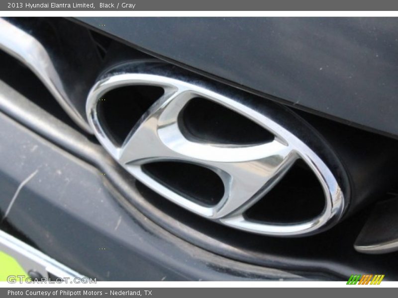 Black / Gray 2013 Hyundai Elantra Limited