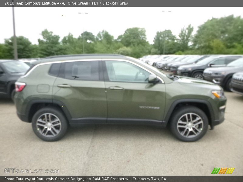 Olive Green Pearl / Black/Ski Gray 2018 Jeep Compass Latitude 4x4
