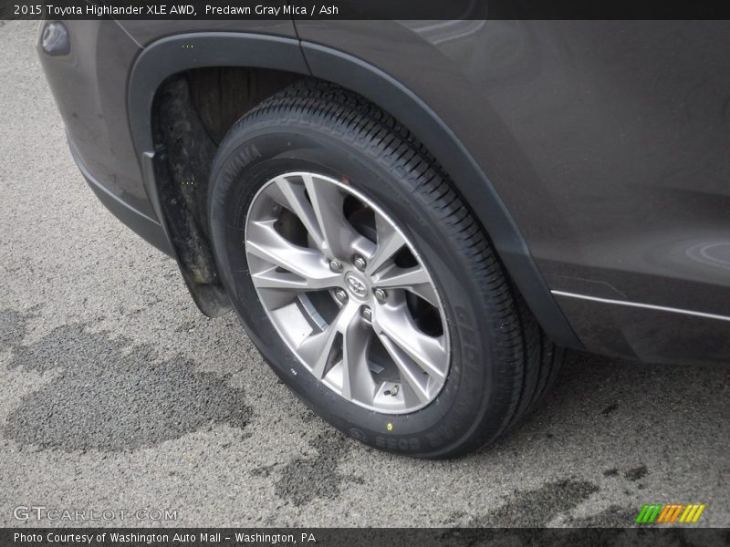 Predawn Gray Mica / Ash 2015 Toyota Highlander XLE AWD