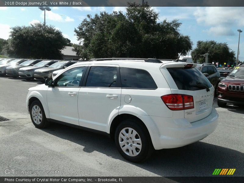 Vice White / Black 2018 Dodge Journey SE