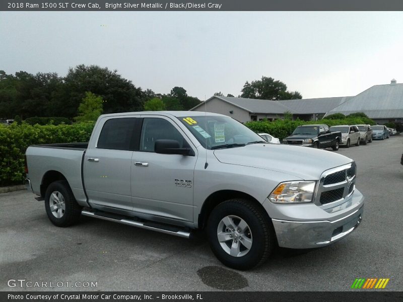 Front 3/4 View of 2018 1500 SLT Crew Cab