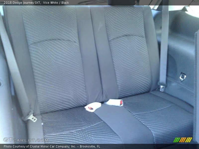 Vice White / Black 2018 Dodge Journey SXT