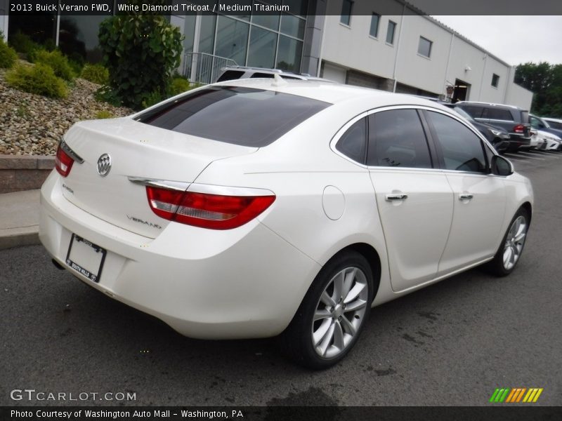 White Diamond Tricoat / Medium Titanium 2013 Buick Verano FWD