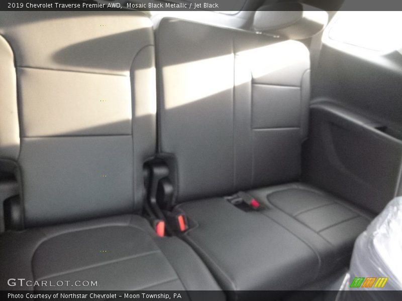 Mosaic Black Metallic / Jet Black 2019 Chevrolet Traverse Premier AWD
