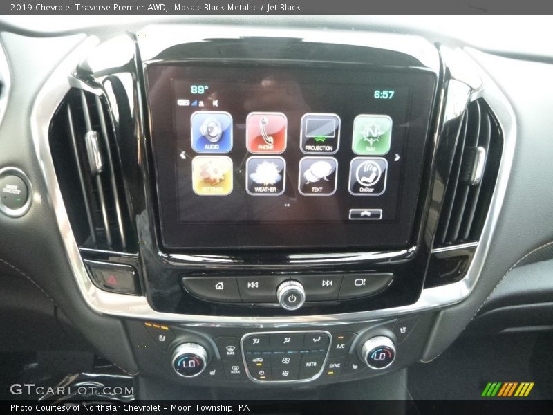 Mosaic Black Metallic / Jet Black 2019 Chevrolet Traverse Premier AWD
