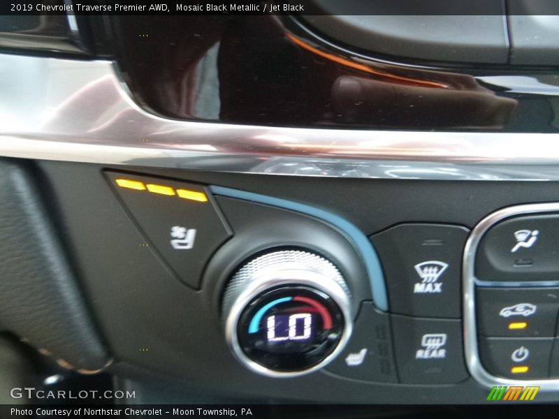Mosaic Black Metallic / Jet Black 2019 Chevrolet Traverse Premier AWD