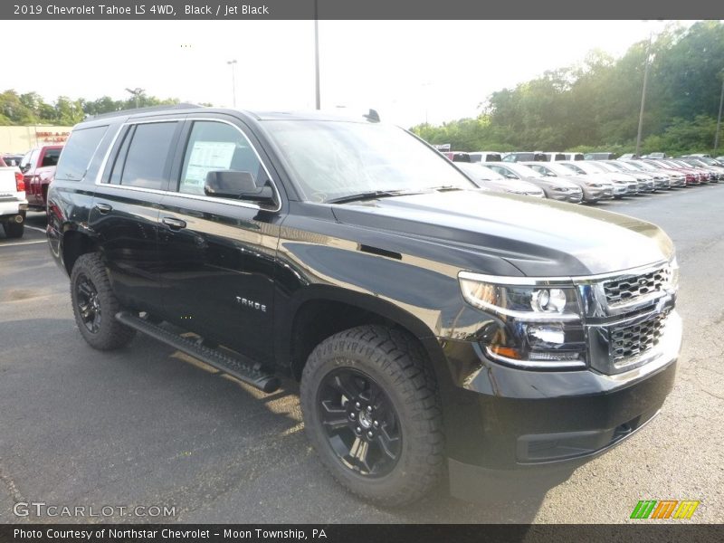 Front 3/4 View of 2019 Tahoe LS 4WD