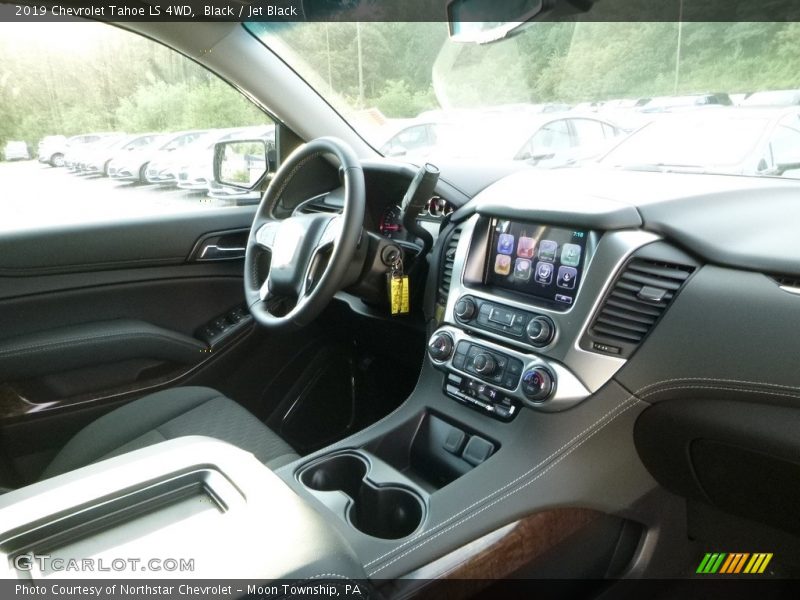 Dashboard of 2019 Tahoe LS 4WD