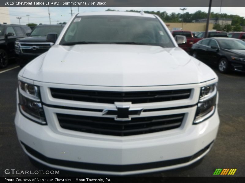 Summit White / Jet Black 2019 Chevrolet Tahoe LT 4WD