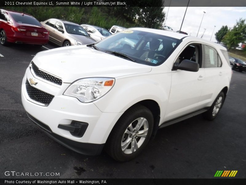 Summit White / Light Titanium/Jet Black 2011 Chevrolet Equinox LS