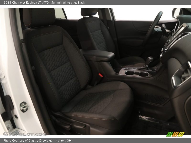 Summit White / Jet Black 2018 Chevrolet Equinox LT AWD